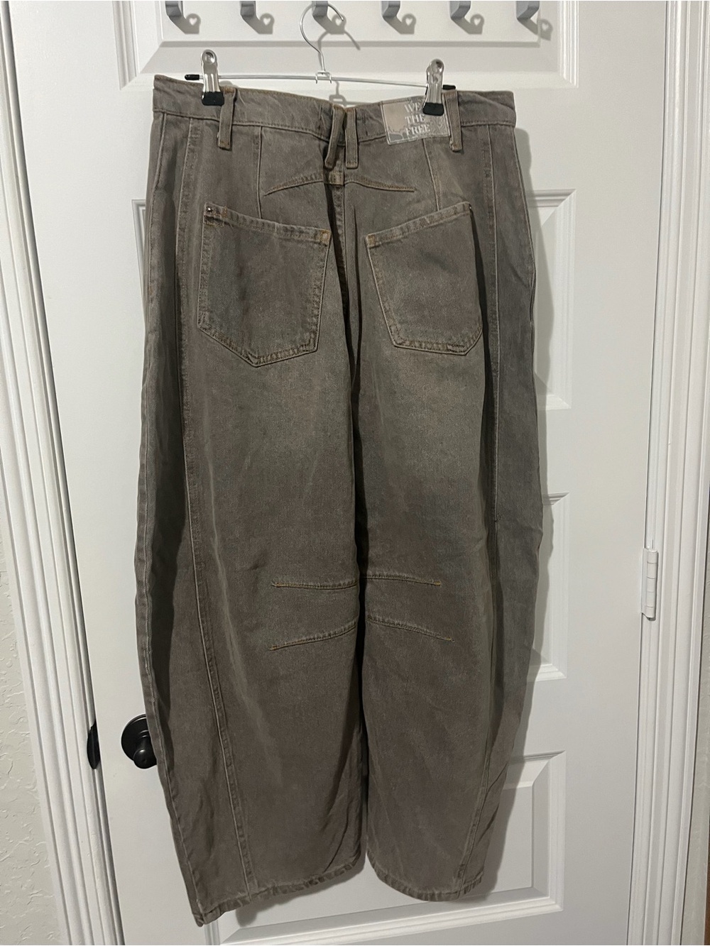 We The Free Good Luck Mid Rise Barrel Jeans - Picture 5 of 6